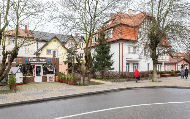 For a day in Zelenogradsk, Lenin St., 12