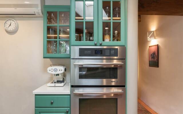 3BD Garcia Street Adobe