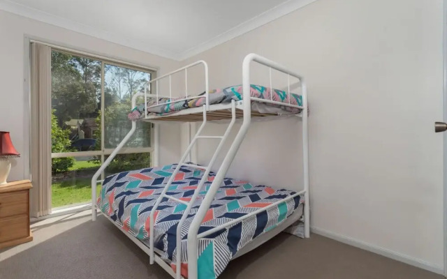 19 Melaleuca Crescent Catalina