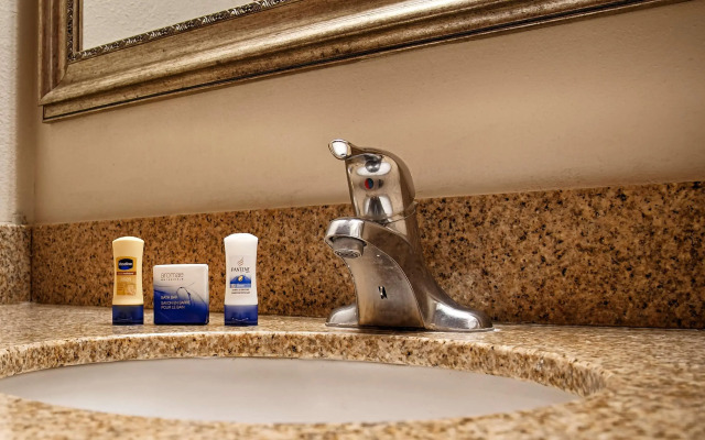 Best Western Tallahassee-Downtown Inn & Suites