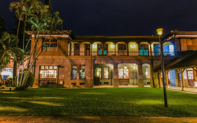 Iris Guest House
