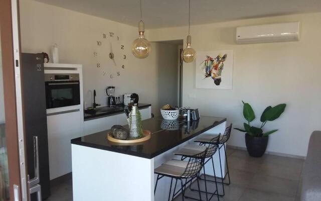 Jan Sofat LUX A24