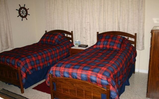 4447Sax - Beachside Treasure by RedAwning