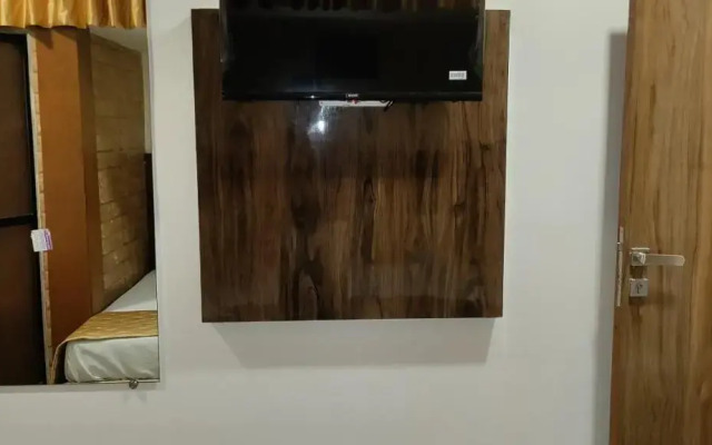 Hotel Siddharth Residency Siddharth Nagar Goregaon West