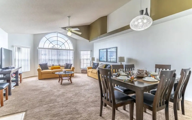 2036 Royal Palm Bay