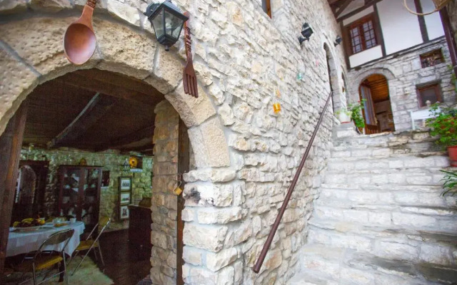 Bujtina Kodiket Guesthouse