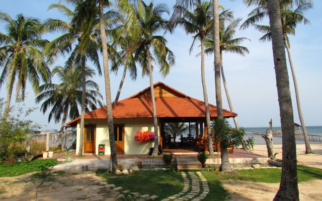 Mango Beach Resort