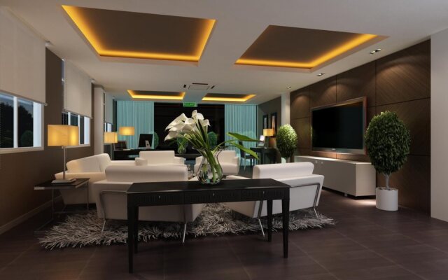 Hallmark Crown Hotel