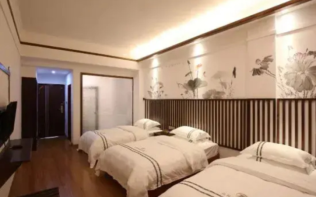 Yiwang·Xi Homestay (Nanhuashan National Forest Park)