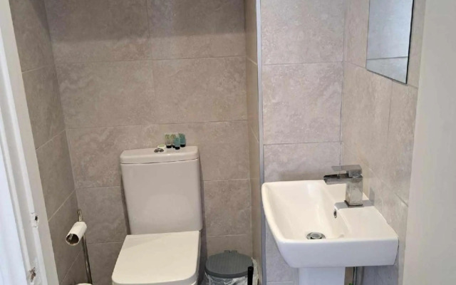 The Ilchester Arms Hotel