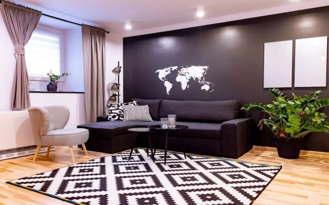 Apartment No. 2a at Main Square by AS