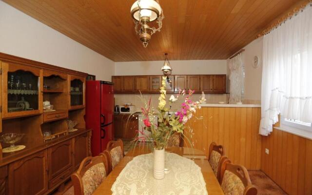 Apartment Senija - 150m from beach