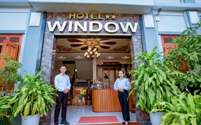 Window 2 Hotel