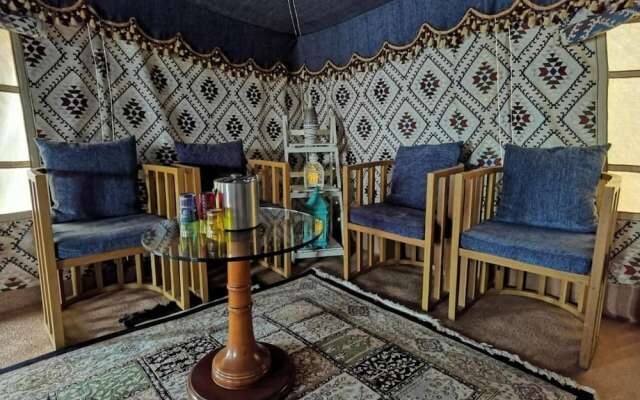 Alsarmadi Desert Camp