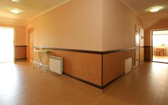 Guest House Na Fermerskoy.