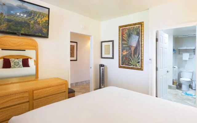 Hale Mahina #b102 1 Bedroom Condo by RedAwning