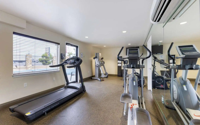 Best Western Fallon Inn & Suites