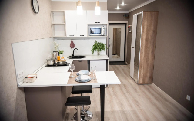 Апартаменты на проспекте Героев Отечества 4А