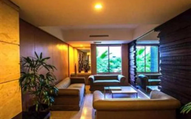 Crown Victoria Hotel Tulungagung