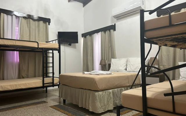 Seven Days Hotel B&B