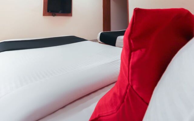 Collection O 48362 Hotel Sri Ram International