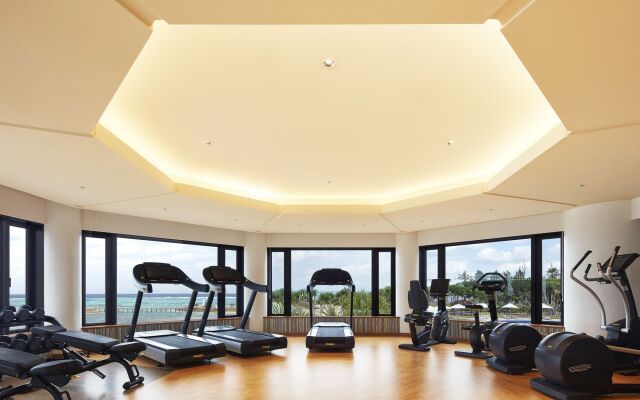 Sheraton Okinawa Sunmarina Resort