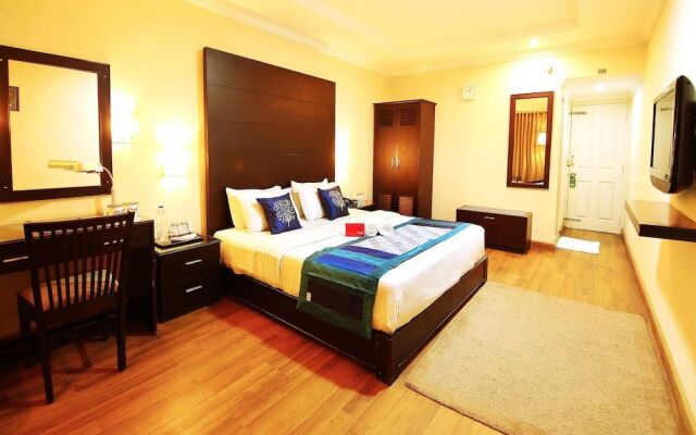 OYO 2159 Hotel SN Sujatha Inn