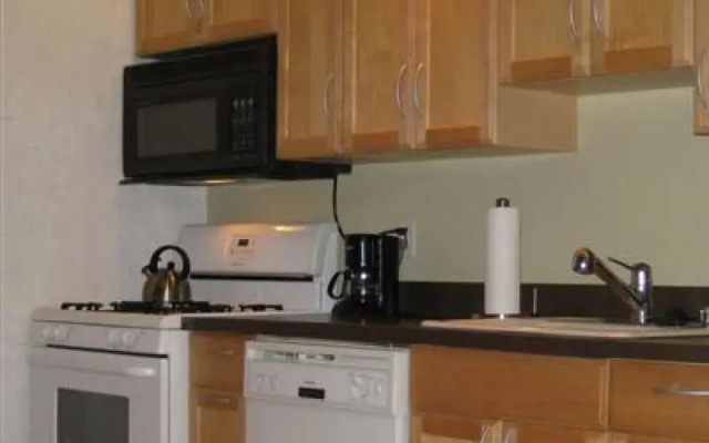 Inn At 2920