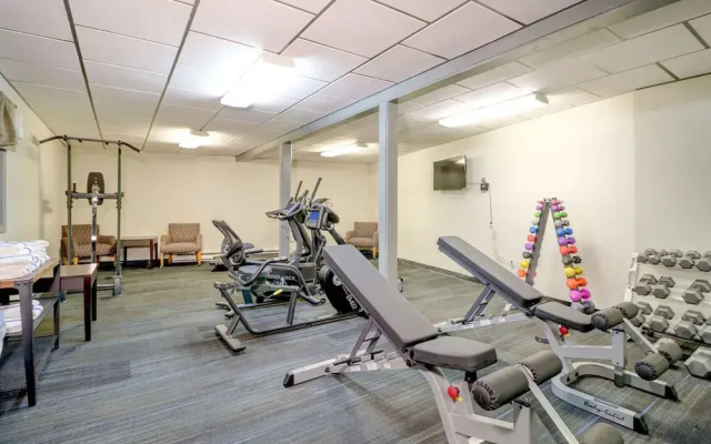 Econo Lodge Inn & Suites Lincoln