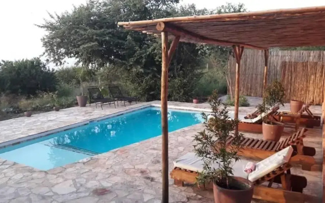 Kikonko Lodge