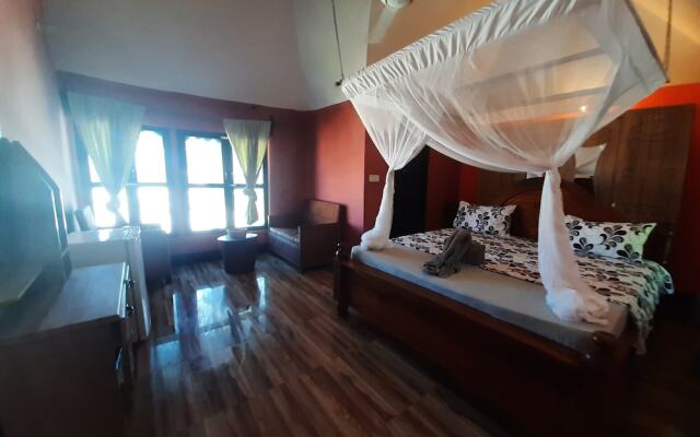 Kajibange bar and guesthouse