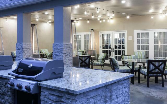 Homewood Suites by Hilton Seattle-Tacoma Airport/Tukwila