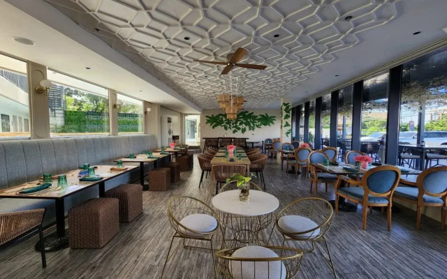 1521 Hotel + Spa