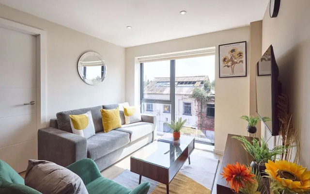 Host Stay Richmond Place 307