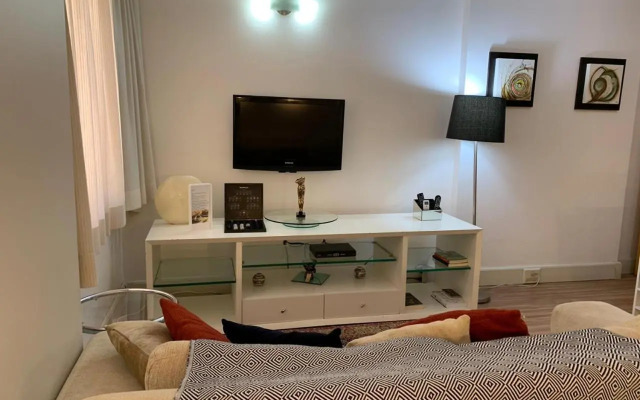 Alameda Lorena Apartment