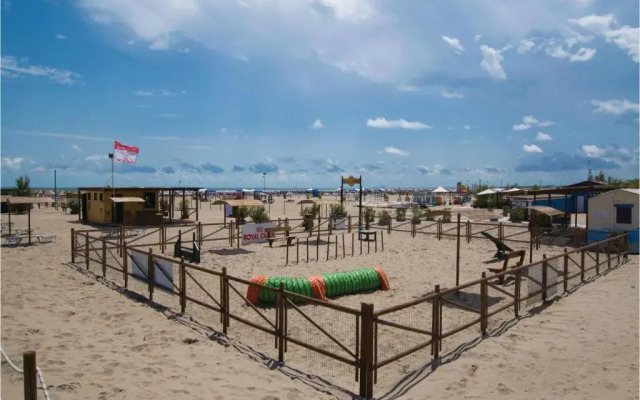 Acquamarina 8
