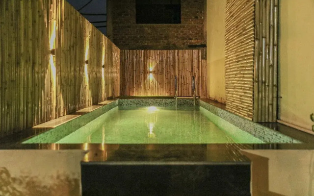 Sunset Palazzo