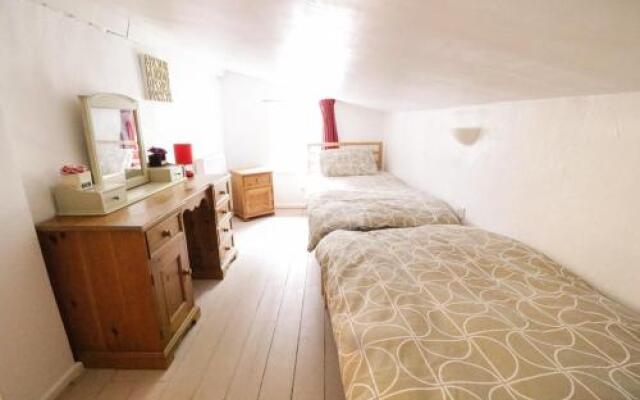 Swan Cottage Conwy