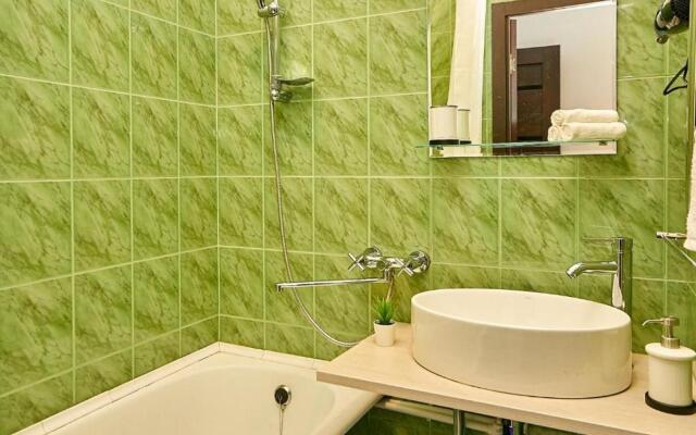 Апартаменты на Лермонтовском проспекте, 17