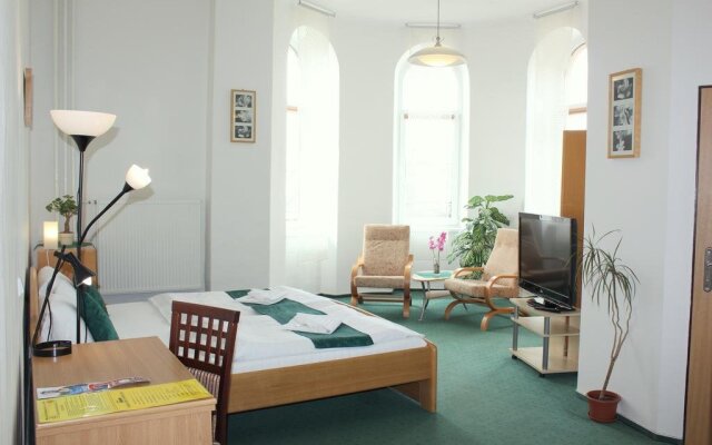 Hotel Central