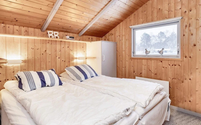 6 Person Holiday Home in Albaek