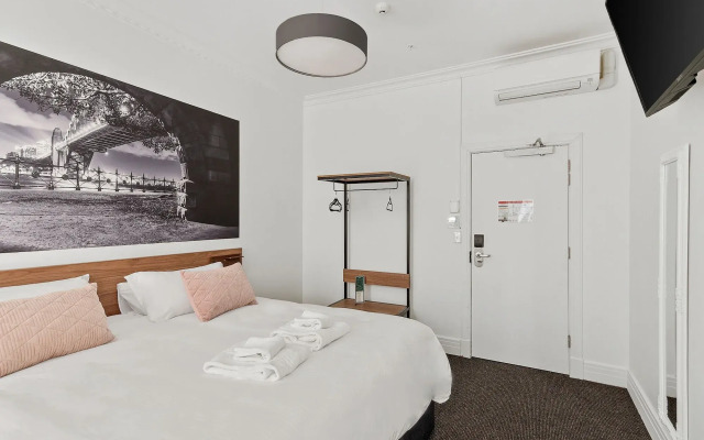 Criterion Hotel Sydney