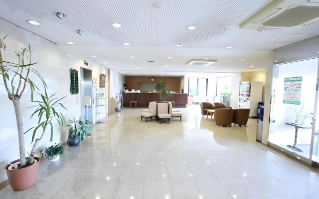 AZ Inn Obu