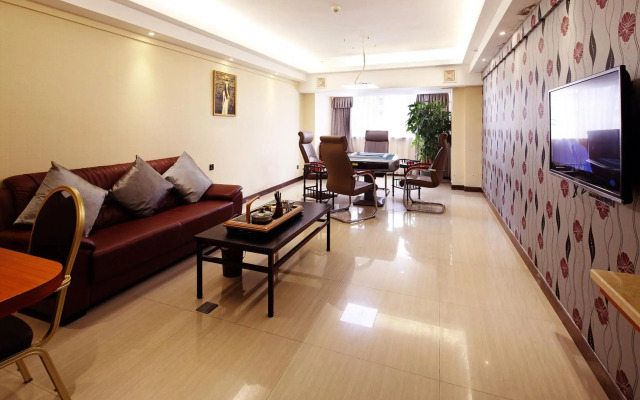 Clayton Hotel