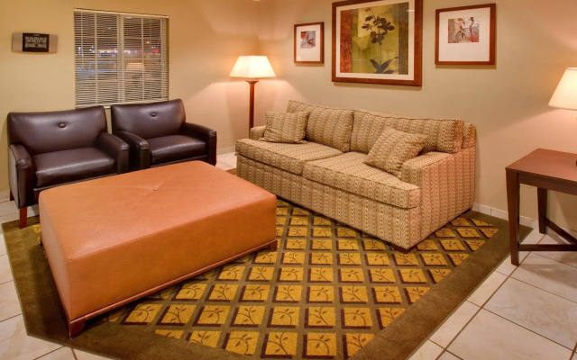 Candlewood Suites Rockford by IHG