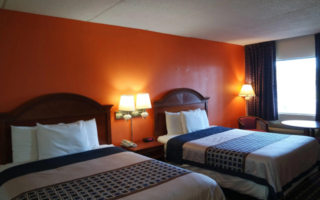 Howard Johnson by Wyndham Perry GA