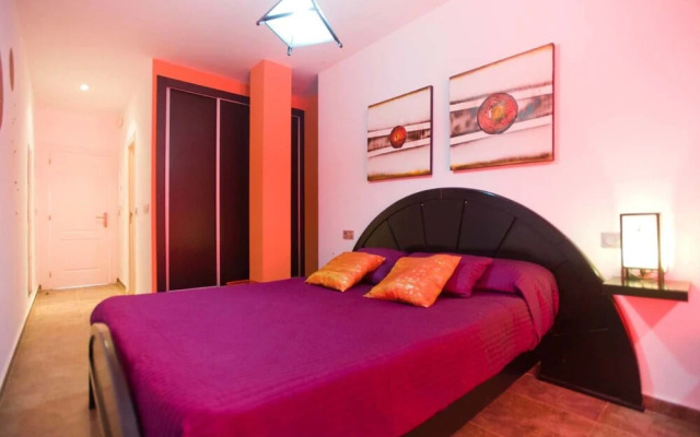 Hospederia Almundo by Alexandra Realty