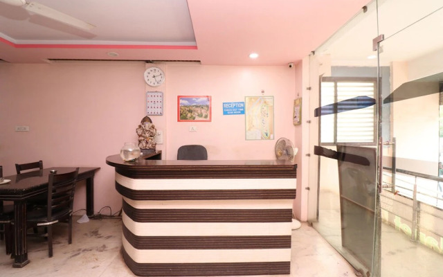 Oyo 22755 Shah Palace