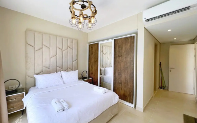 Xuru Stays I Roomy & Relaxed 1bdr @ Mangroovy Free Beach & Pool