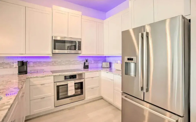 Lakeside Montgomery Condo Near Boat Rental!